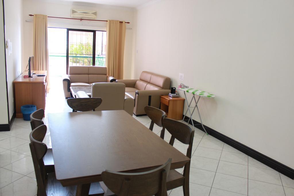 Homestay Marina Court Resort Kota Kinabalu Exteriör bild