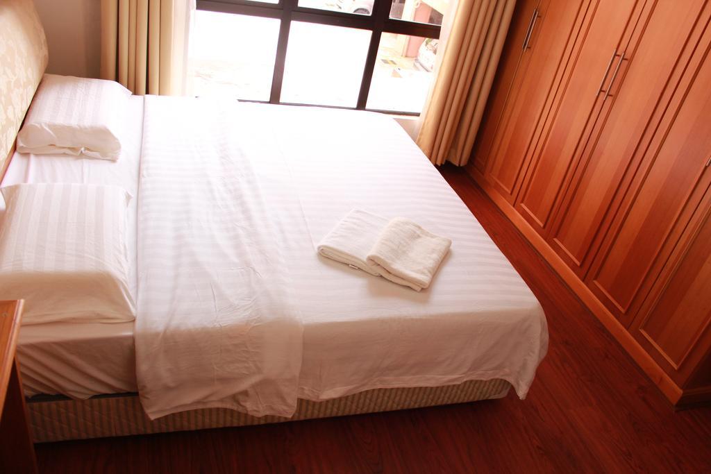 Homestay Marina Court Resort Kota Kinabalu Exteriör bild